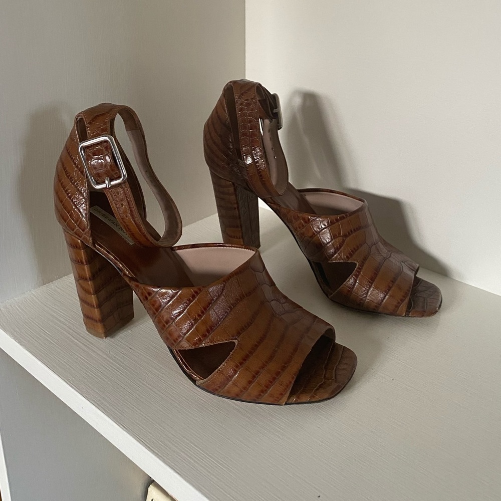 Dries Van Noten Brown Alligator Embossed Strap Heels 38